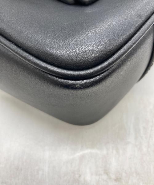MICHAEL KORS（マイケルコース）MICHAEL KORS (マイケルコース) コルビー レザー メッセンジャーバッグ ブラックの古着・服飾アイテム