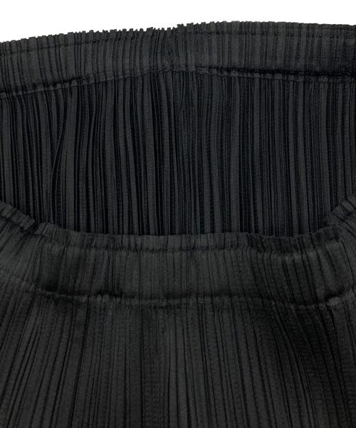 PLEATS PLEASE（プリーツプリーズ）PLEATS PLEASE (プリーツプリーズ) プリーツスカート ホワイト×ブラック サイズ:2の古着・服飾アイテム