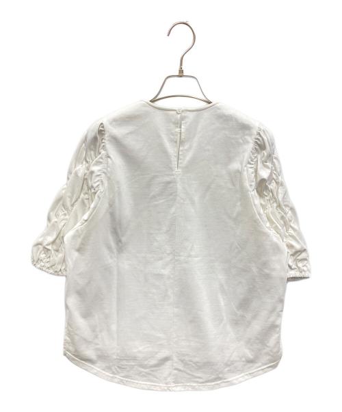 ELLA（エラ）eLLa (エラ) sleeve shirring T ホワイト サイズ:FREE 未使用品の古着・服飾アイテム