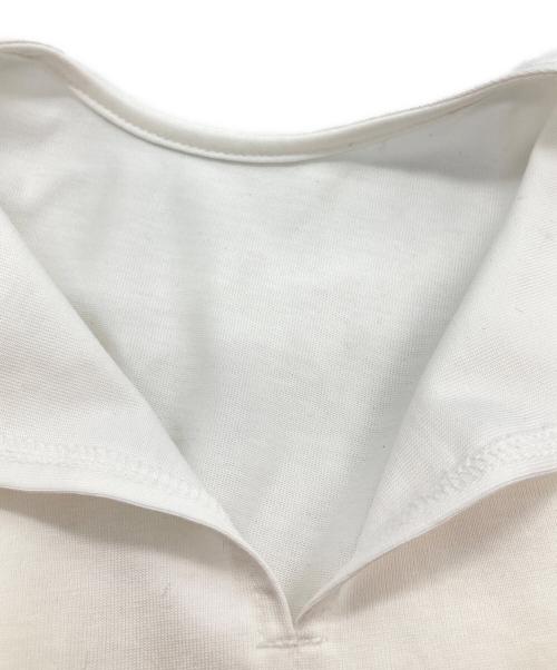 ELLA（エラ）eLLa (エラ) sleeve shirring T ホワイト サイズ:FREE 未使用品の古着・服飾アイテム