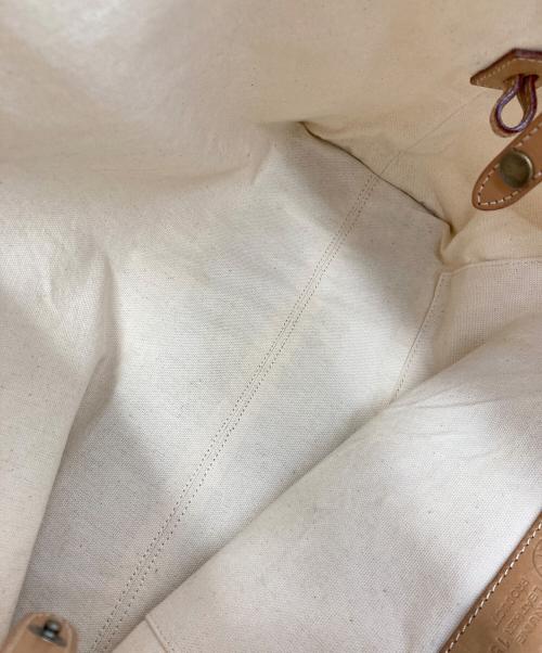 Felisi（フェリージ）Felisi (フェリージ) トートバッグ 15-50 ホワイトの古着・服飾アイテム