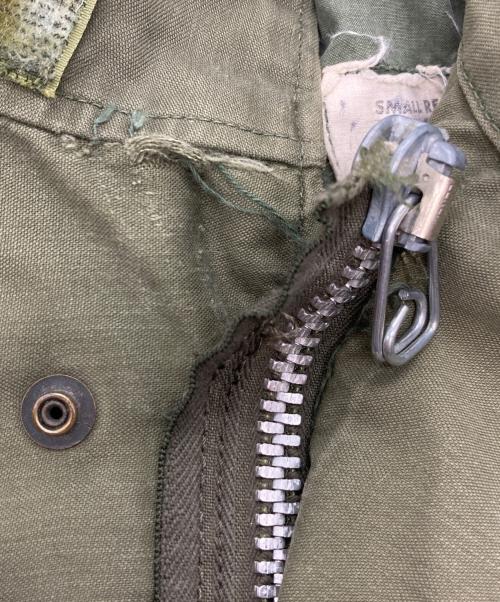 US ARMY（ユーエスアーミー）US ARMY (ユーエスアーミー) 【古着】M-65 フィールドジャケット カーキ サイズ:SMALL REGULARの古着・服飾アイテム