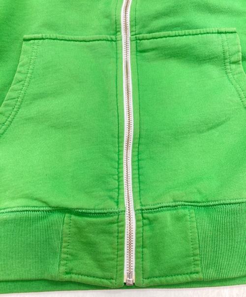 stussy（ステューシー）stussy (ステューシー) スカルクロスボーンプリントジップアップパーカー グリーン サイズ:Lの古着・服飾アイテム