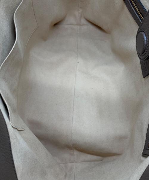 GUCCI（グッチ）GUCCI (グッチ) ラージトートバッグ グレーの古着・服飾アイテム