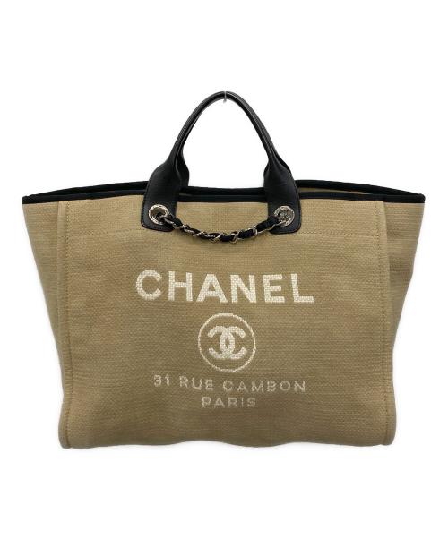 CHANEL（シャネル）CHANEL (シャネル) ドーヴィルGM チェーントートバッグ ベージュの古着・服飾アイテム