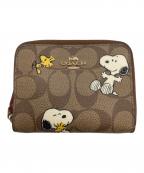 COACH×PEANUTSコーチ×ピーナッツ）の古着「2つ折り財布」｜ブラウン