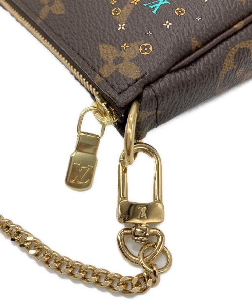 LOUIS VUITTON（ルイ ヴィトン）LOUIS VUITTON (ルイ ヴィトン) ハンドポーチ ブラウンの古着・服飾アイテム
