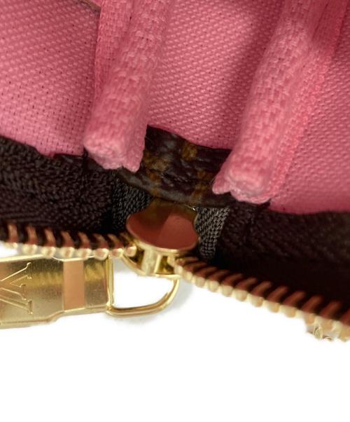 LOUIS VUITTON（ルイ ヴィトン）LOUIS VUITTON (ルイ ヴィトン) ハンドポーチ ブラウンの古着・服飾アイテム