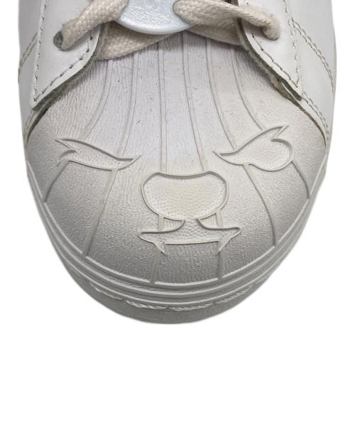 adidas（アディダス）adidas (アディダス) NIGO (二ゴー) SUPERSTAR NIGO BEARFOOT ホワイト サイズ:26.5cmの古着・服飾アイテム