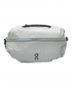 onオン）の古着「Sling Pack 9L」｜グレー