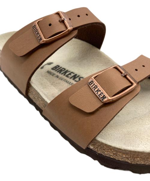 BIRKENSTOCK（ビルケンシュトック）BIRKENSTOCK (ビルケンシュトック) SYDNEY サンダル ベージュ サイズ:22.5cmの古着・服飾アイテム