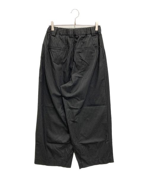 JOURNAL STANDARD（ジャーナルスタンダード）JOURNAL STANDARD (ジャーナルスタンダード) TR モダン ツイル ワイド ストライプ スラックス ブラック サイズ:M 未使用品の古着・服飾アイテム