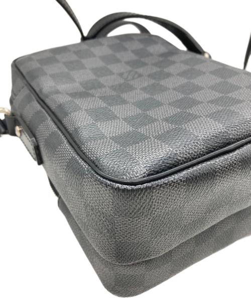 LOUIS VUITTON（ルイ ヴィトン）LOUIS VUITTON (ルイ ヴィトン) ショルダーバッグ ブラックの古着・服飾アイテム