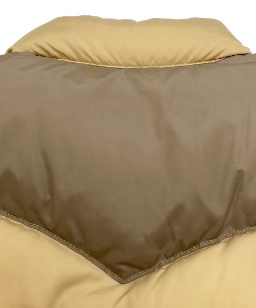 RockyMountainFeatherBed（ロッキーマウンテンフェザーベッド）RockyMountainFeatherBed (ロッキーマウンテンフェザーベッド) ダウンベスト ベージュ サイズ:不明の古着・服飾アイテム