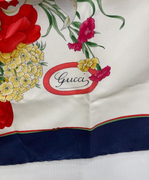 GUCCI（グッチ）GUCCI (グッチ) シルクスカーフ マルチカラーの古着・服飾アイテム