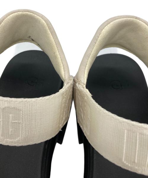 UGG（アグ）UGG (アグ) Snidel (スナイデル) Ashton Ankle ホワイト サイズ:23cmの古着・服飾アイテム