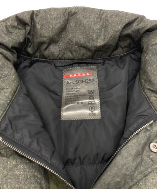 PRADA SPORTS（プラダスポーツ）PRADA SPORTS (プラダスポーツ) デニム転写プリント ダウンジャケット グリーン サイズ:50の古着・服飾アイテム
