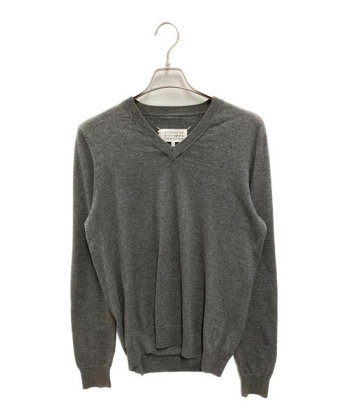 Maison Margiela（メゾンマルジェラ）Maison Margiela (メゾンマルジェラ) エルボーパッチ Vネック ニット グレー サイズ:Mの古着・服飾アイテム