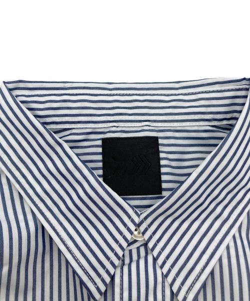 DAIWA PIER39（ダイワ ピア39）DAIWA PIER39 (ダイワ ピア39) TECH REGULAR COLLAR SHIRT L/S STRIPE ブルー×ホワイト サイズ:L 未使用品の古着・服飾アイテム