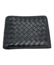 BOTTEGA VENETA（ボッテガベネタ）の古着「イントレチャート 2つ折財布」｜ブラック