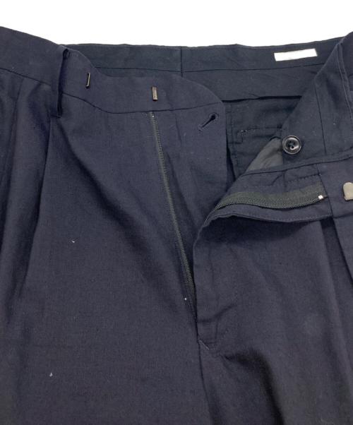 COMOLI（コモリ）COMOLI (コモリ) リネンウール 2タックパンツ ネイビー サイズ:SIZE 1の古着・服飾アイテム