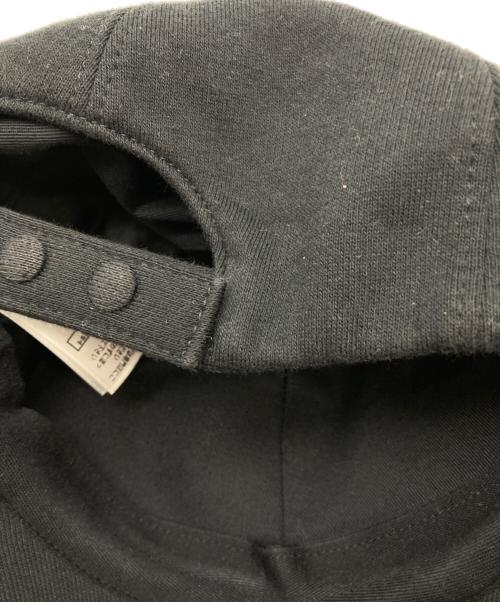 BURBERRY LONDON（バーバリーロンドン）BURBERRY LONDON (バーバリーロンドン) TBロゴベースボールキャップ ブラックの古着・服飾アイテム