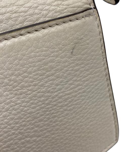 TORY BURCH（トリーバーチ）TORY BURCH (トリーバーチ) ミラー   ショルダーバッグ ホワイトの古着・服飾アイテム