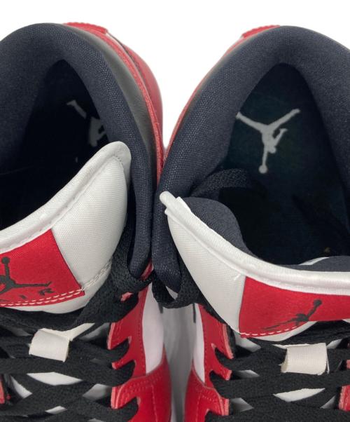 NIKE（ナイキ）NIKE (ナイキ) AIR JORDAN 1 MID 【CHICAGO BLACK TOE】 レッド×ホワイト サイズ:27㎝の古着・服飾アイテム