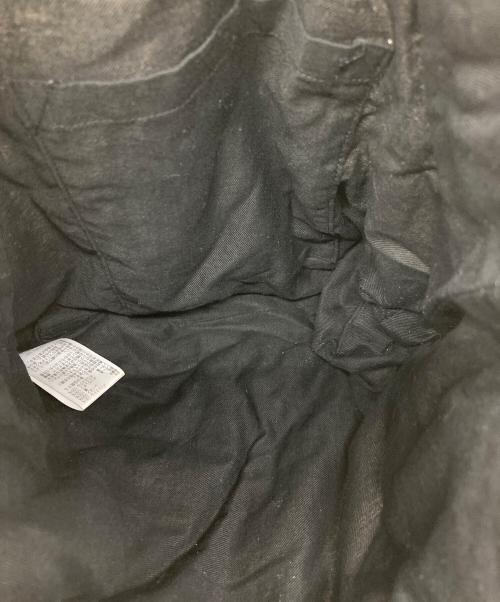 MURRAL（ミューラル）MURRAL (ミューラル) embrpidery cuddle bag ホワイトの古着・服飾アイテム