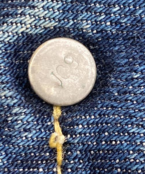 LEVI'S（リーバイス）LEVI'S (リーバイス) デニムパンツ インディゴ サイズ:SIZE W31の古着・服飾アイテム