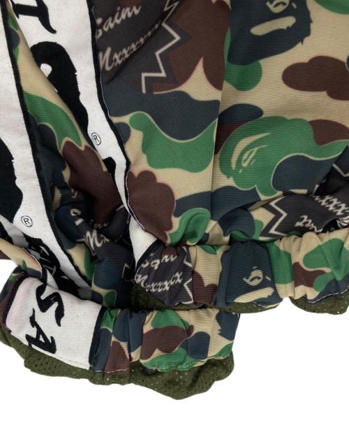 A BATHING APE（アベイシングエイプ）A BATHING APE (アベイシングエイプ) SAINT MICHAEL (セントマイケル) AP TRACK PNT / ST APE / CAMO グリーン サイズ:Sの古着・服飾アイテム