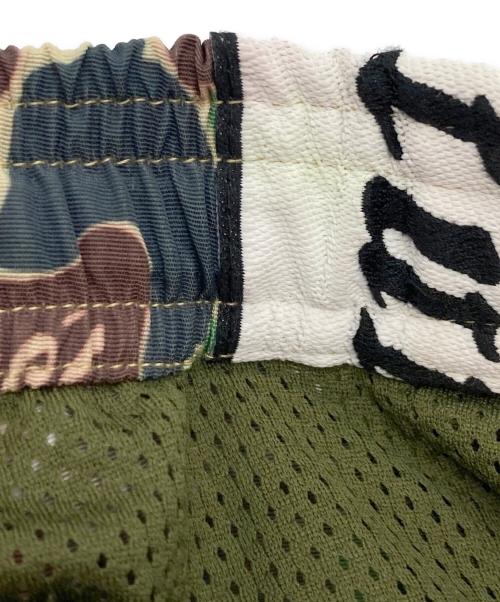 A BATHING APE（アベイシングエイプ）A BATHING APE (アベイシングエイプ) SAINT MICHAEL (セントマイケル) AP TRACK PNT / ST APE / CAMO グリーン サイズ:Sの古着・服飾アイテム