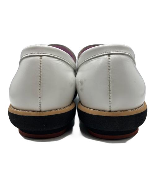COMME des GARCONS tricot（コムデギャルソントリコ）COMME des GARCONS tricot (コムデギャルソントリコ) シャーリングフリルローファー ホワイト サイズ:22.5の古着・服飾アイテム