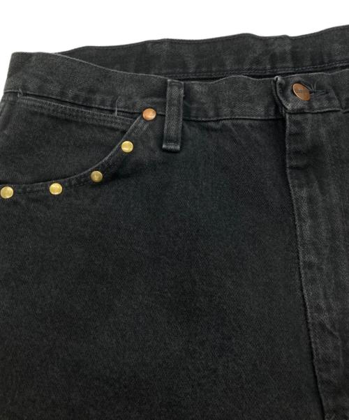 Wrangler（ラングラー）Wrangler (ラングラー) スタッズ加工デニムパンツ ブラック サイズ:SIZE 35の古着・服飾アイテム