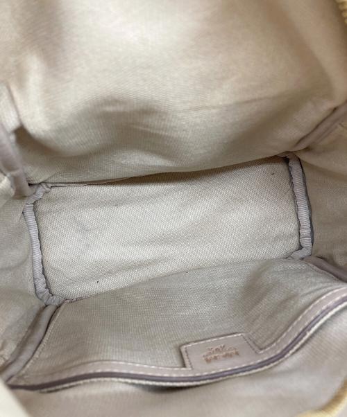 MCM（エムシーエム）MCM (エムシーエム) クラシック ラビット ヴィセトス ミニ バックパック ベージュの古着・服飾アイテム