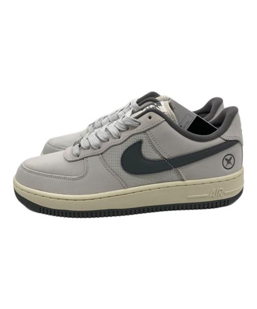 NIKE SB（ナイキエスビー）NIKE SB (ナイキエスビー) Air Force 1 Low グレー サイズ:9 未使用品の古着・服飾アイテム