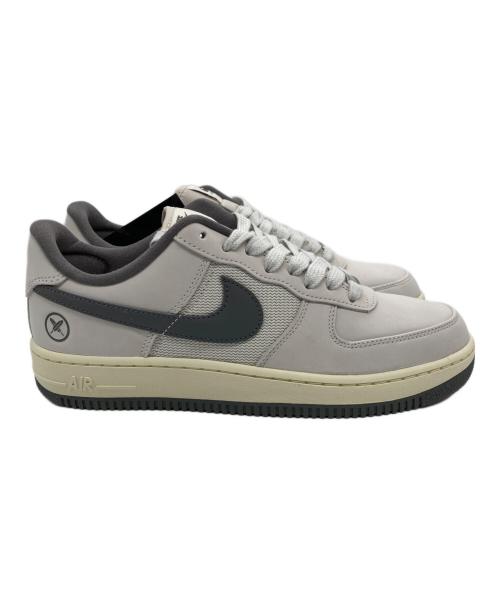 NIKE SB（ナイキエスビー）NIKE SB (ナイキエスビー) Air Force 1 Low グレー サイズ:9 未使用品の古着・服飾アイテム