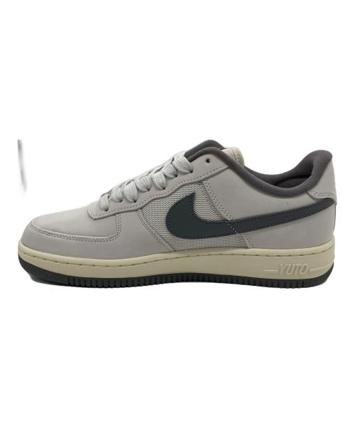 NIKE SB（ナイキエスビー）NIKE SB (ナイキエスビー) Air Force 1 Low グレー サイズ:9 未使用品の古着・服飾アイテム