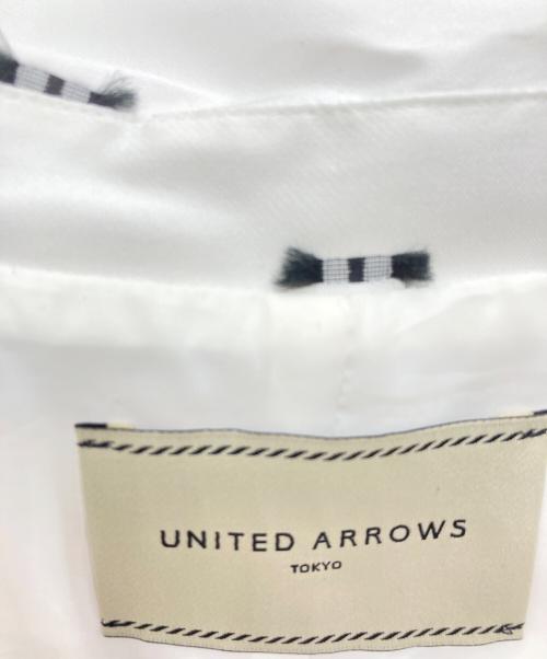 UNITED ARROWS（ユナイテッドアローズ）UNITED ARROWS (ユナイテッドアローズ) リボン カットジャカード コート ホワイト サイズ:36の古着・服飾アイテム