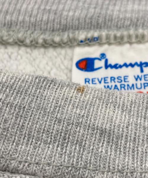 Champion REVERSE WEAVE（チャンピオン リバース ウィーブ）Champion REVERSE WEAVE (チャンピオン リバース ウィーブ) 三段プリント スウェット グレー サイズ:Lの古着・服飾アイテム