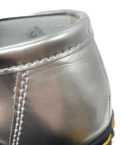 Dr.Martens（ドクターマーチン）Dr.Martens (ドクターマーチン) ADRIAN ローファー シューズ シルバー サイズ:UK7の古着・服飾アイテム
