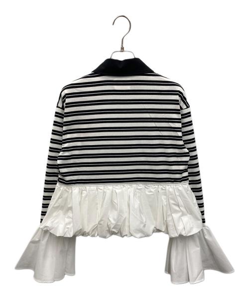 Bibiy.（ビビィ）Bibiy. (ビビィ) CARLI BALLOON PEPURAMU TOP ホワイト×ブラック サイズ:FREE 未使用品の古着・服飾アイテム