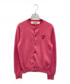 PLAY COMME des GARCONSプレイコムデギャルソン）の古着「Round Neck Cardigan With Red Layered Emblem」｜ピンク