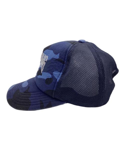 BAPE BY A BATHING APE（ベイプバイアベイシングエイプ）BAPE BY A BATHING APE (ベイプバイアベイシングエイプ) COLOTR CAMO CRYSTAL LOGO MESH CAP ブルーの古着・服飾アイテム