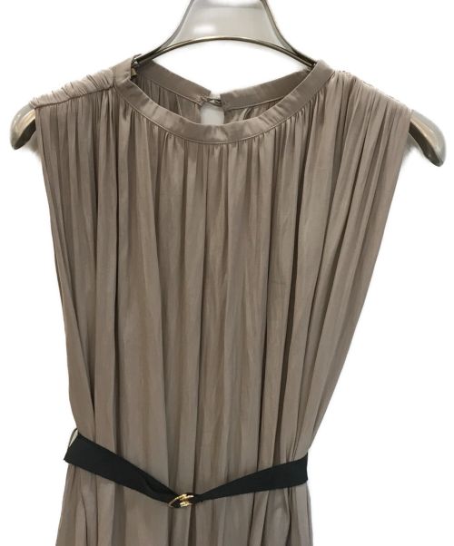 VERMEIL par iena（ヴェルメイユ パー イエナ）VERMEIL par iena (ヴェルメイユ パー イエナ) ギャザーノースリーブワンピース ベージュ サイズ:Fの古着・服飾アイテム