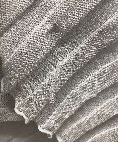 ISSEY MIYAKE（イッセイミヤケ）ISSEY MIYAKE (イッセイミヤケ) メッシュグラデーションカーディガン ブルー サイズ:Mの古着・服飾アイテム