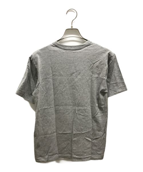 PLAY COMME des GARCONS（プレイコムデギャルソン）PLAY COMME des GARCONS (プレイ コムデギャルソン) Tシャツ ライトグレー サイズ:Sの古着・服飾アイテム