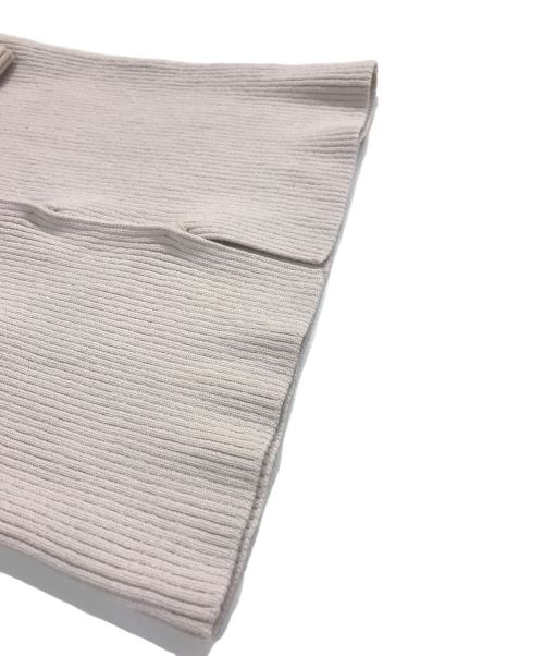 FENDI（フェンディ）FENDI (フェンディ) コンパクトリブニットカーディガン ベージュ サイズ:38の古着・服飾アイテム