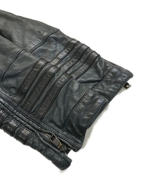 EMPORIO ARMANI（エンポリオアルマーニ）EMPORIO ARMANI (エンポリオアルマーニ) レザーコート ブラック サイズ:38の古着・服飾アイテム