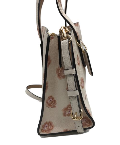 COACH（コーチ）COACH (コーチ) ラワーモチーフ2WAYバッグ ホワイトの古着・服飾アイテム